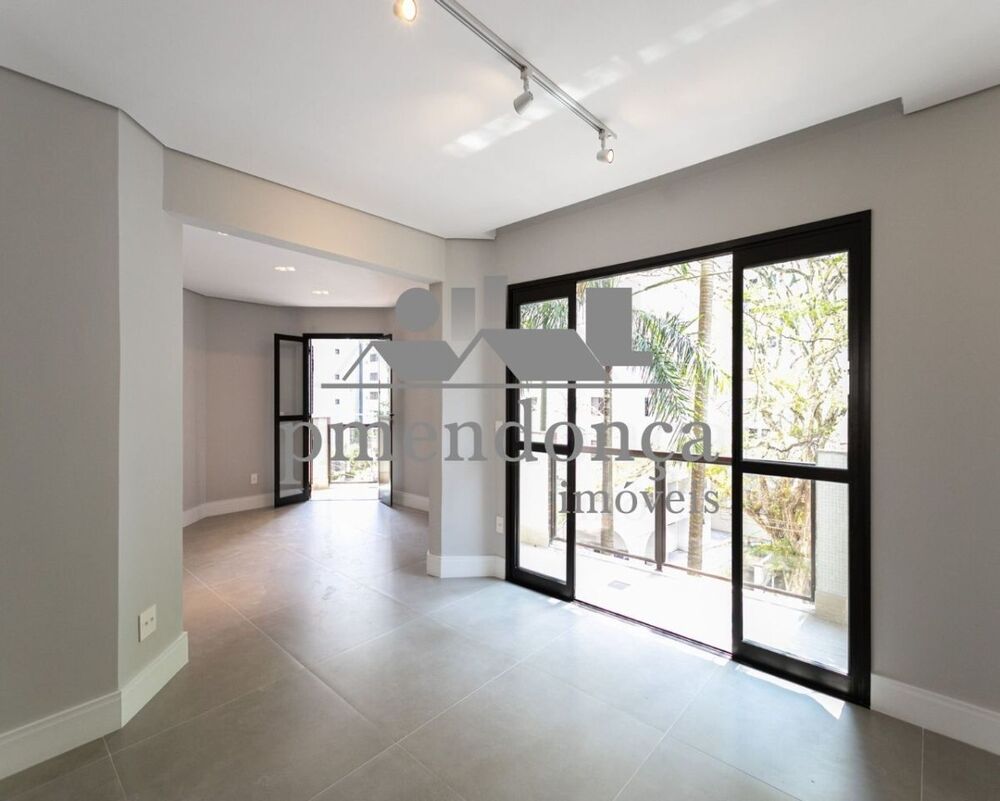 Apartamento à venda com 2 quartos, 142m² - Foto 1