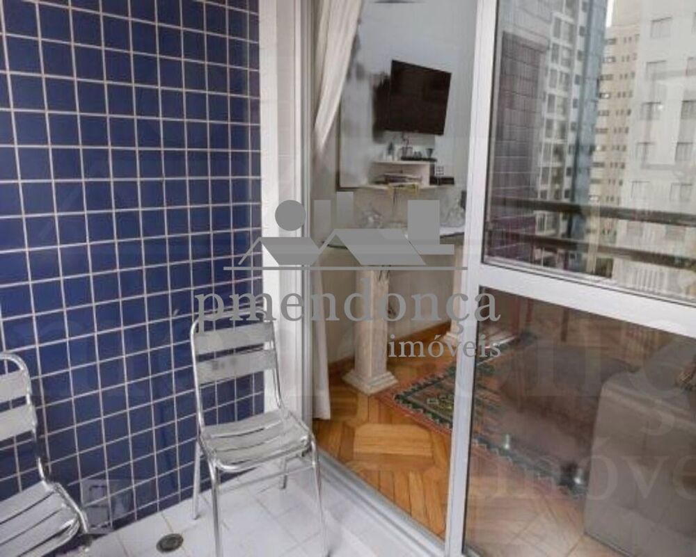Apartamento à venda com 3 quartos, 79m² - Foto 4
