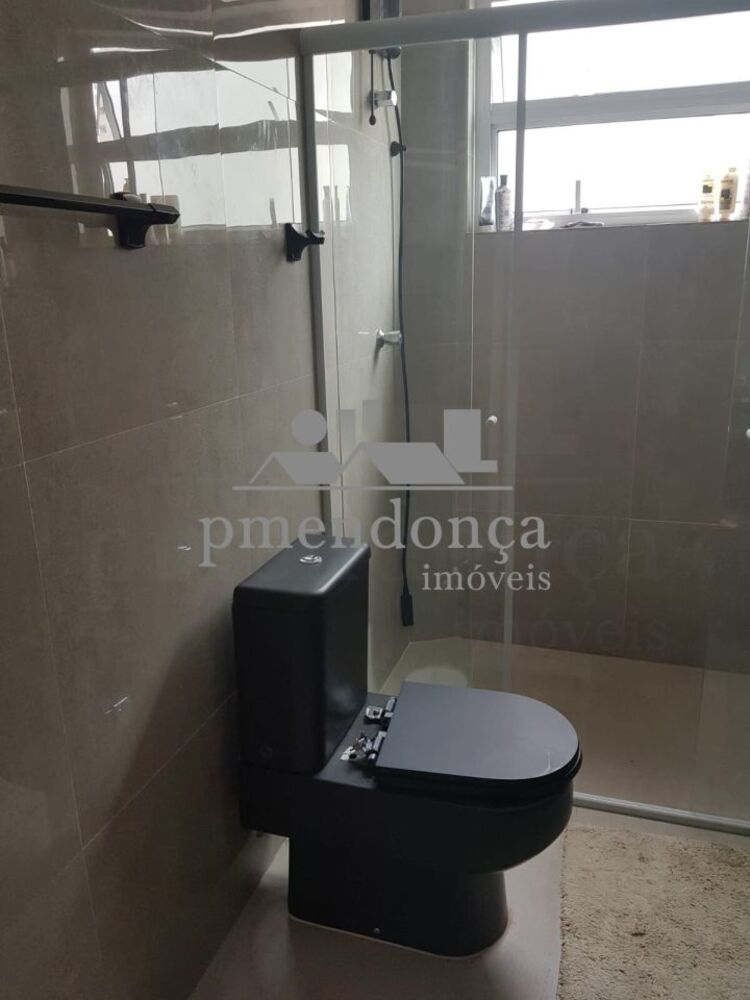 Apartamento à venda com 2 quartos, 100m² - Foto 1
