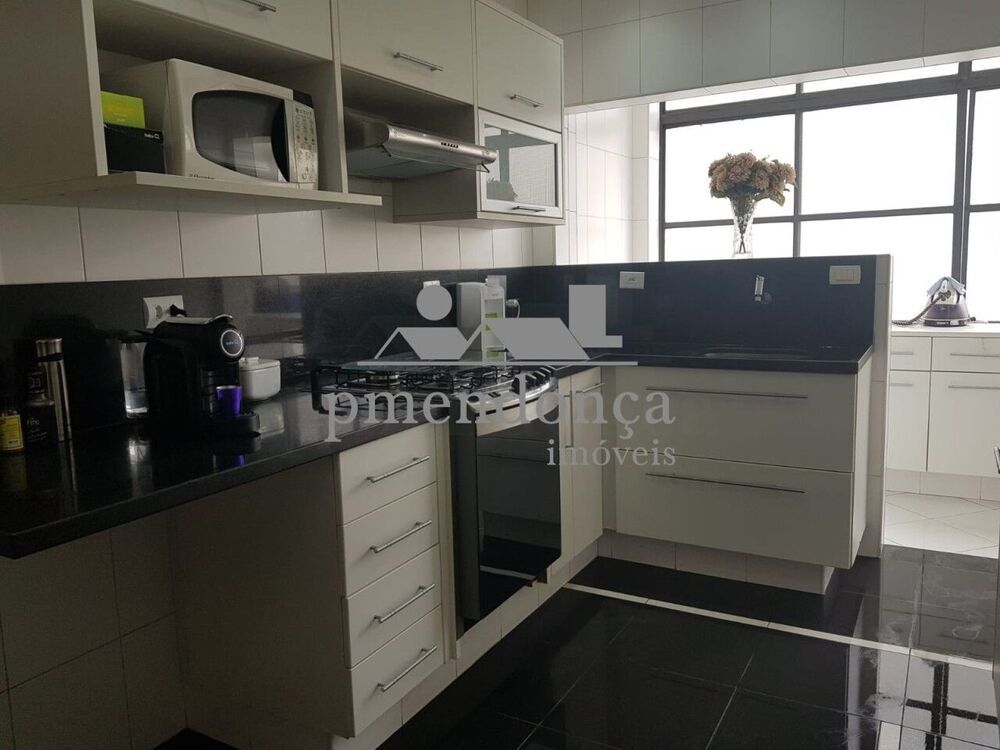 Apartamento à venda com 2 quartos, 100m² - Foto 5