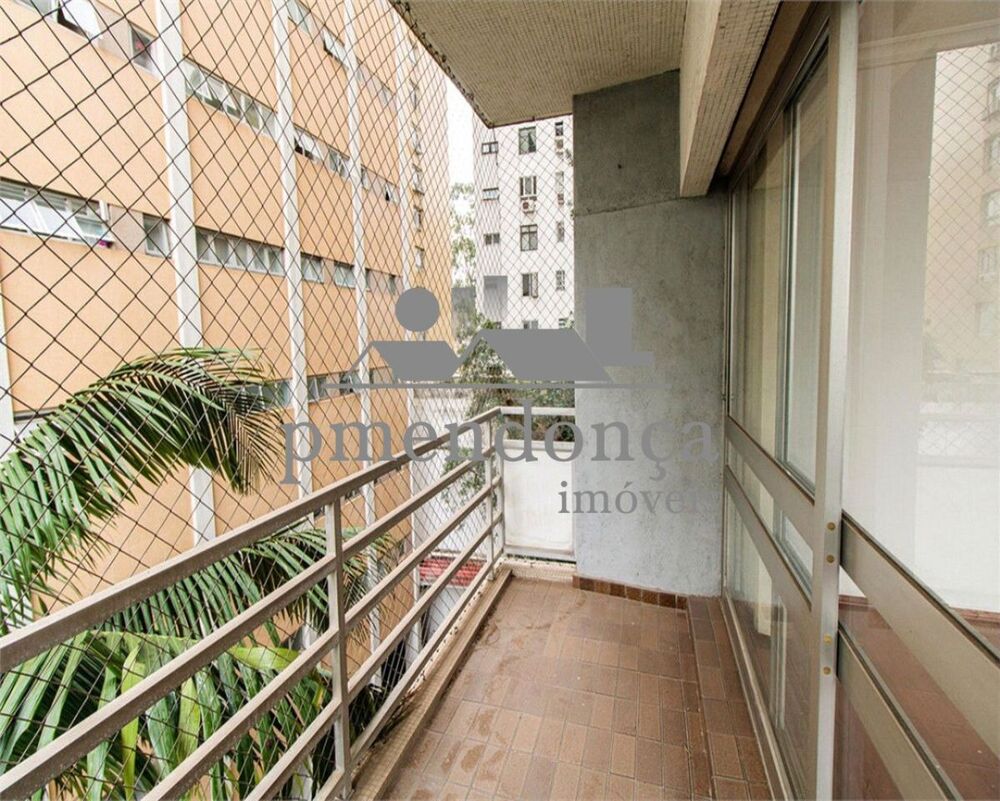 Apartamento, 3 quartos, 210 m² - Foto 2