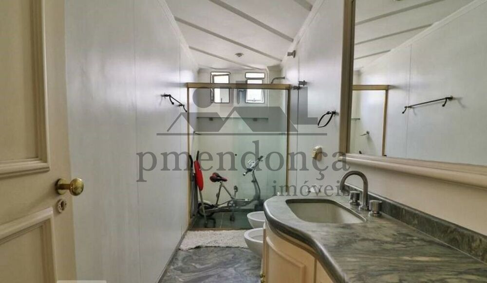 Apartamento, 4 quartos, 210 m² - Foto 1