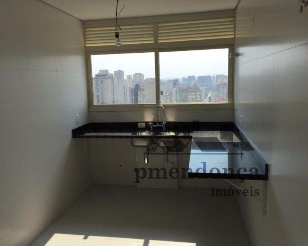 Apartamento à venda com 4 quartos, 246m² - Foto 8