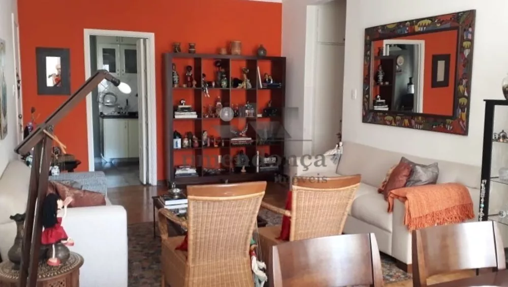 Apartamento à venda com 3 quartos, 130m² - Foto 4
