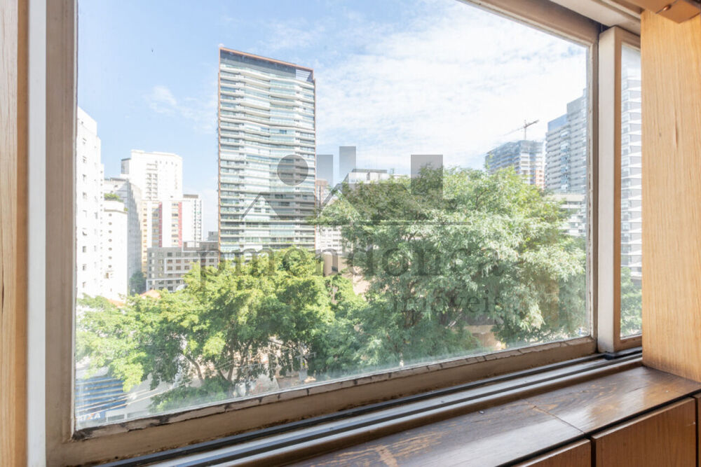 Apartamento, 3 quartos, 205 m² - Foto 2