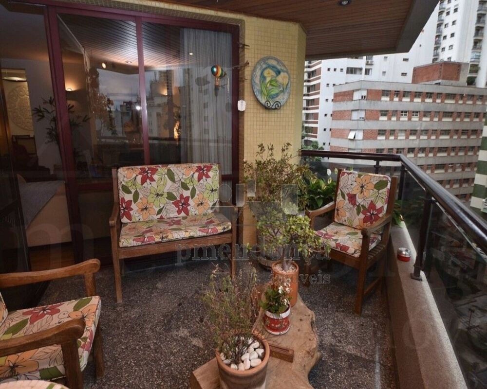 Apartamento, 4 quartos, 233 m² - Foto 1