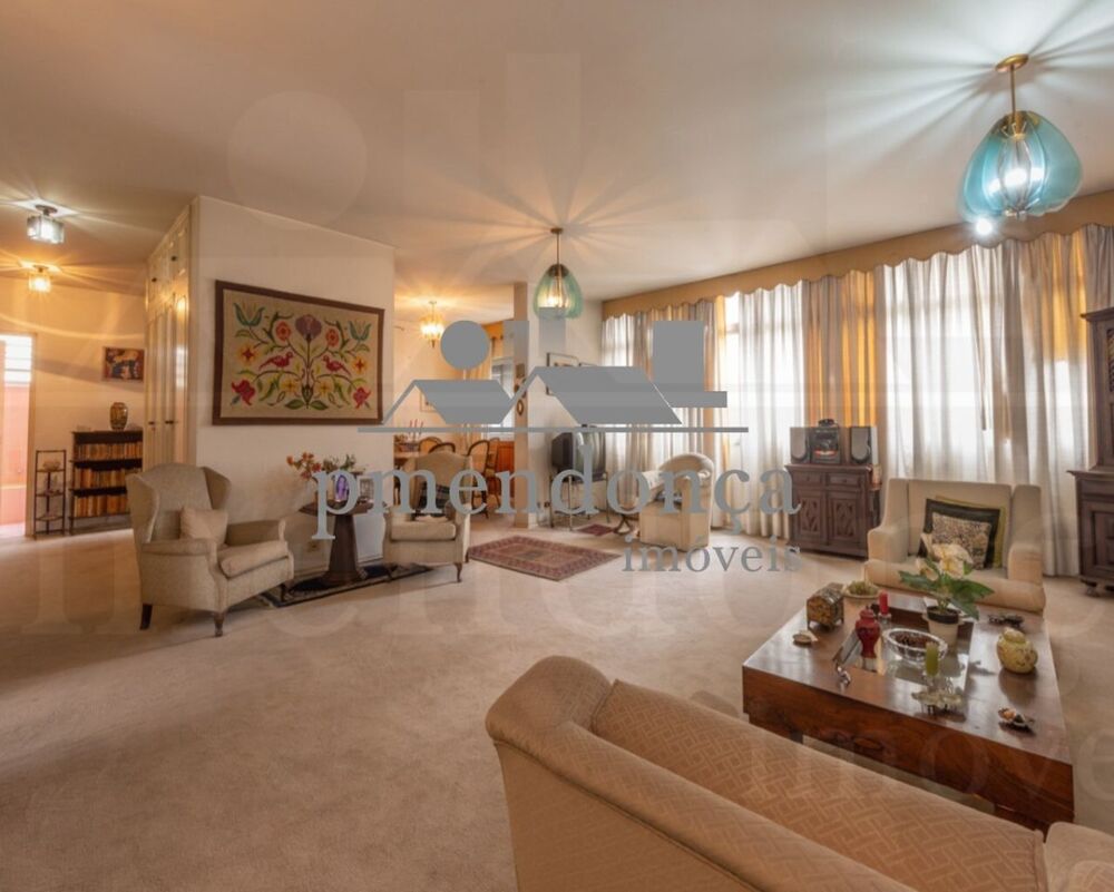 Apartamento, 3 quartos, 170 m² - Foto 1
