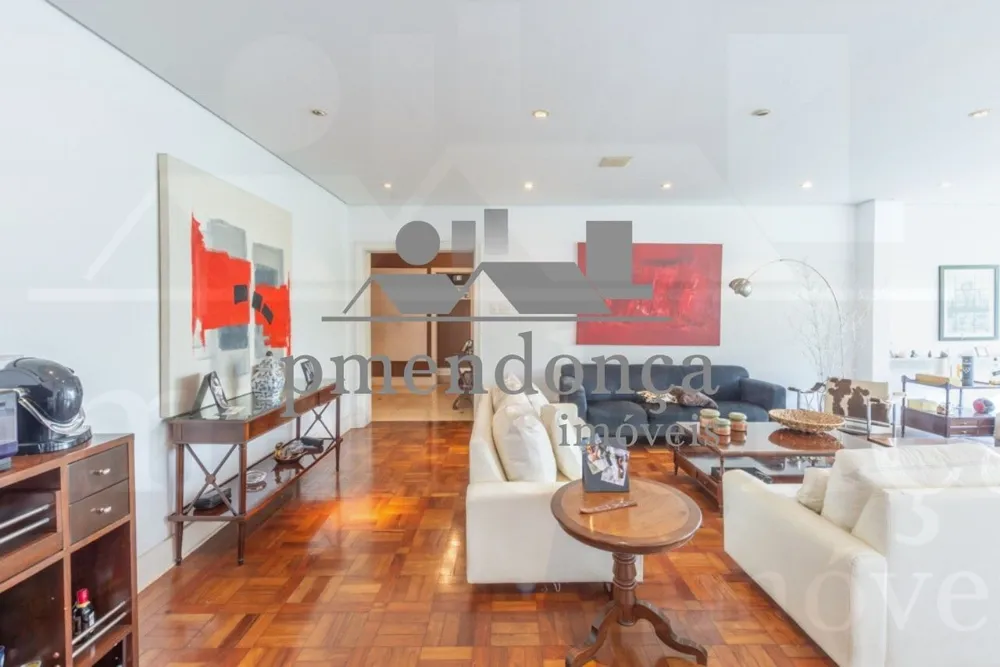 Apartamento, 3 quartos, 272 m² - Foto 1