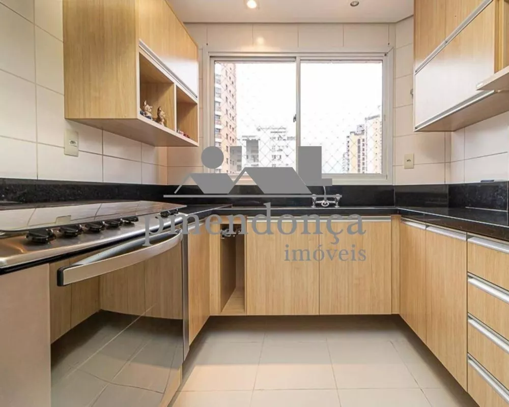 Apartamento à venda com 3 quartos, 149m² - Foto 7