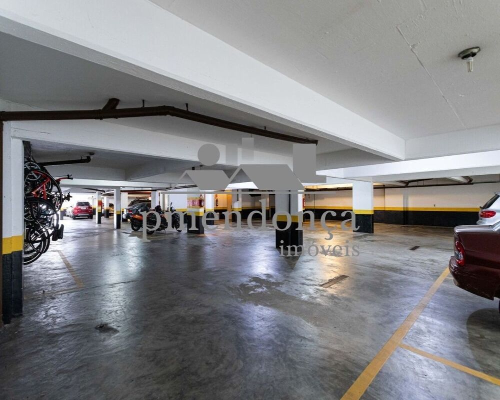 Apartamento, 3 quartos, 140 m² - Foto 2