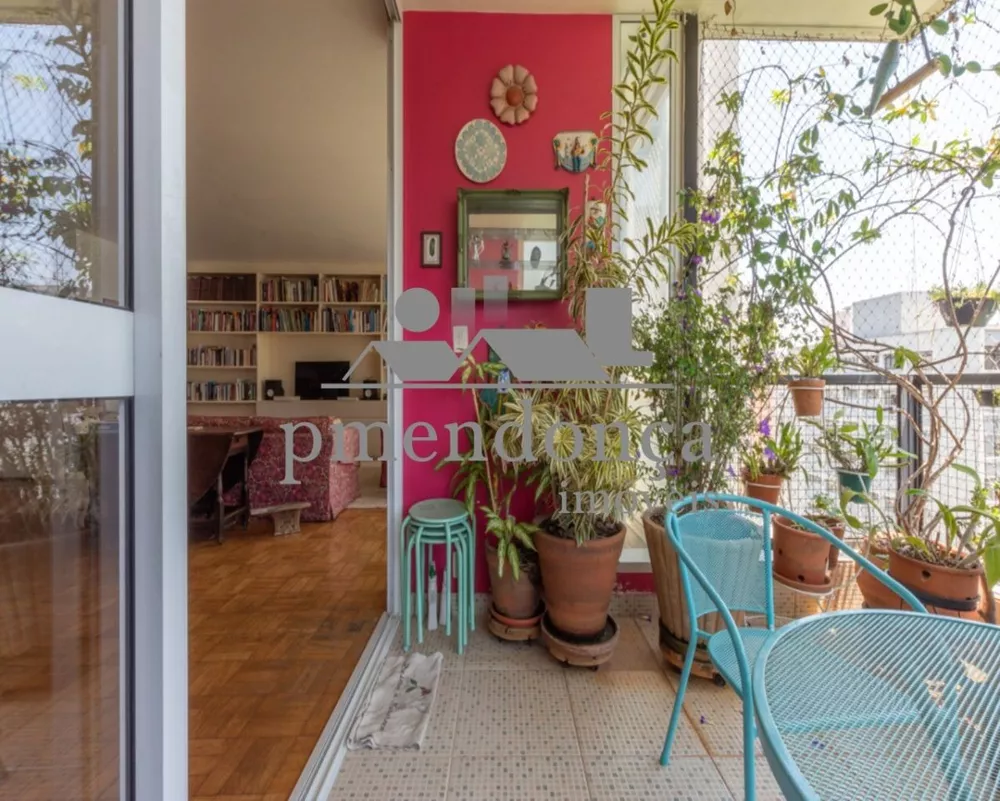 Apartamento, 3 quartos, 220 m² - Foto 1