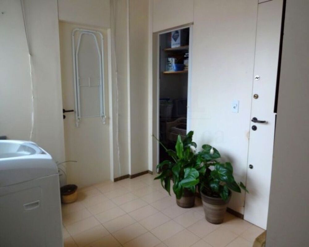Apartamento, 3 quartos, 200 m² - Foto 1