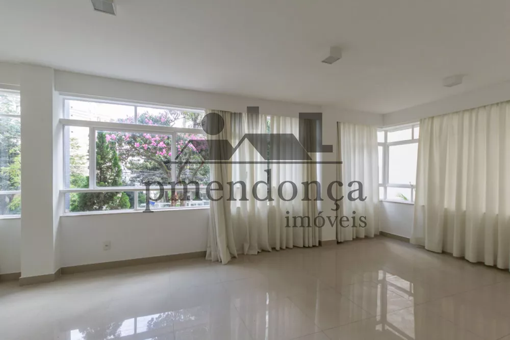 Apartamento à venda com 3 quartos, 164m² - Foto 1