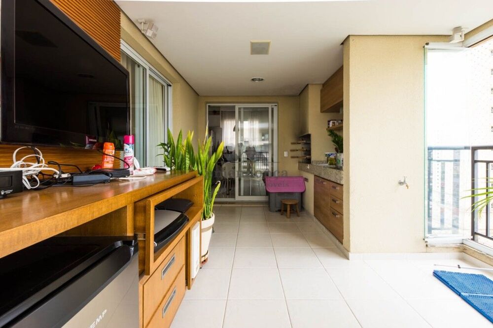 Apartamento, 4 quartos, 223 m² - Foto 2
