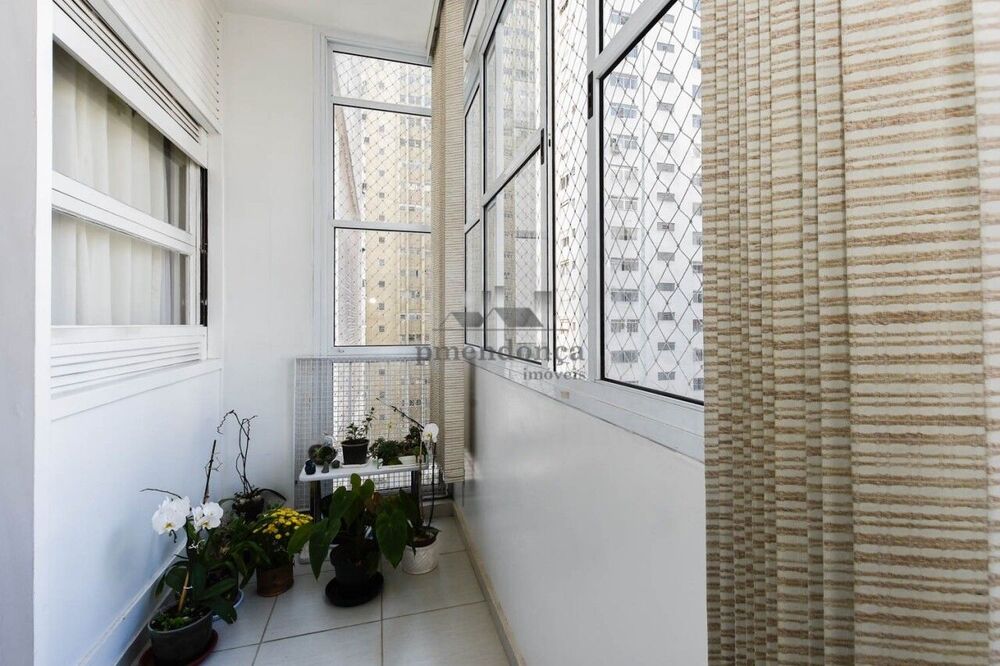 Apartamento, 3 quartos, 178 m² - Foto 1