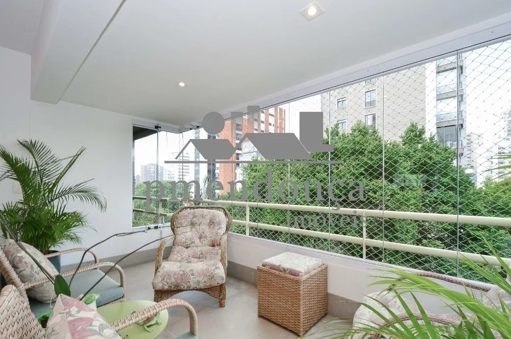 Apartamento, 4 quartos, 230 m² - Foto 2