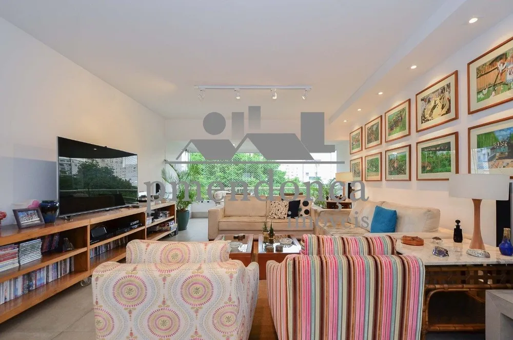 Apartamento, 4 quartos, 230 m² - Foto 1