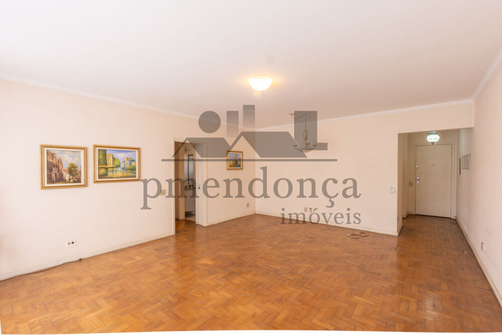 Apartamento à venda com 3 quartos, 128m² - Foto 2
