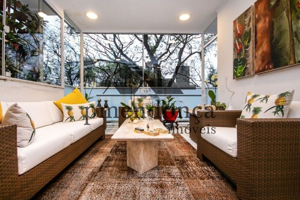 Apartamento, 3 quartos, 239 m² - Foto 2