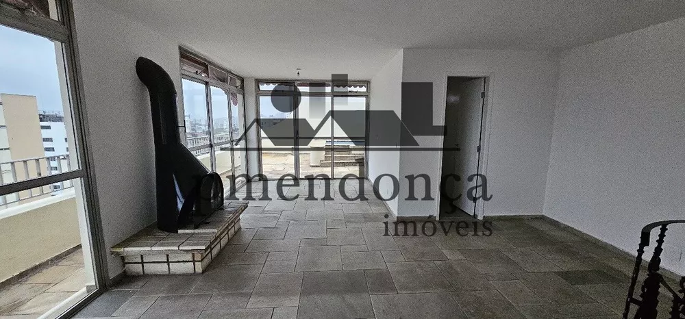 Apartamento à venda com 3 quartos, 200m² - Foto 6