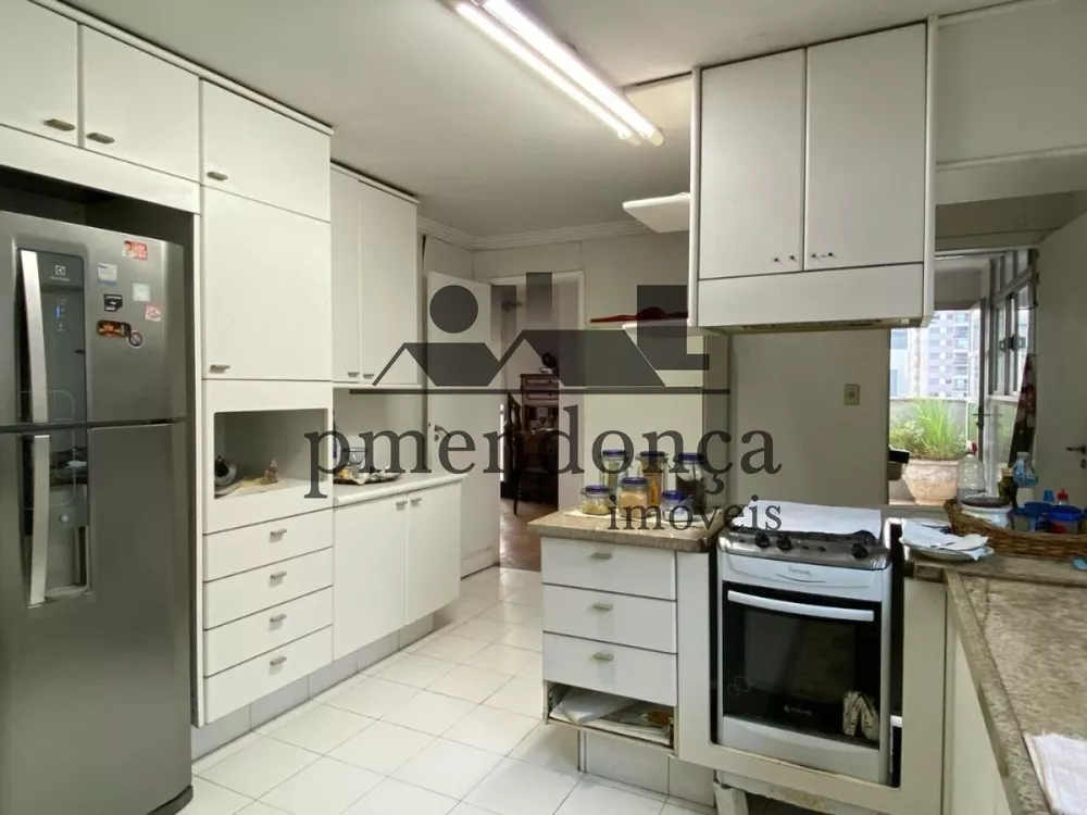 Apartamento, 3 quartos, 219 m² - Foto 3