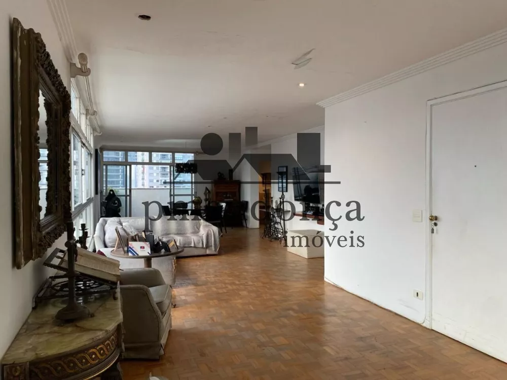 Apartamento, 3 quartos, 219 m² - Foto 1