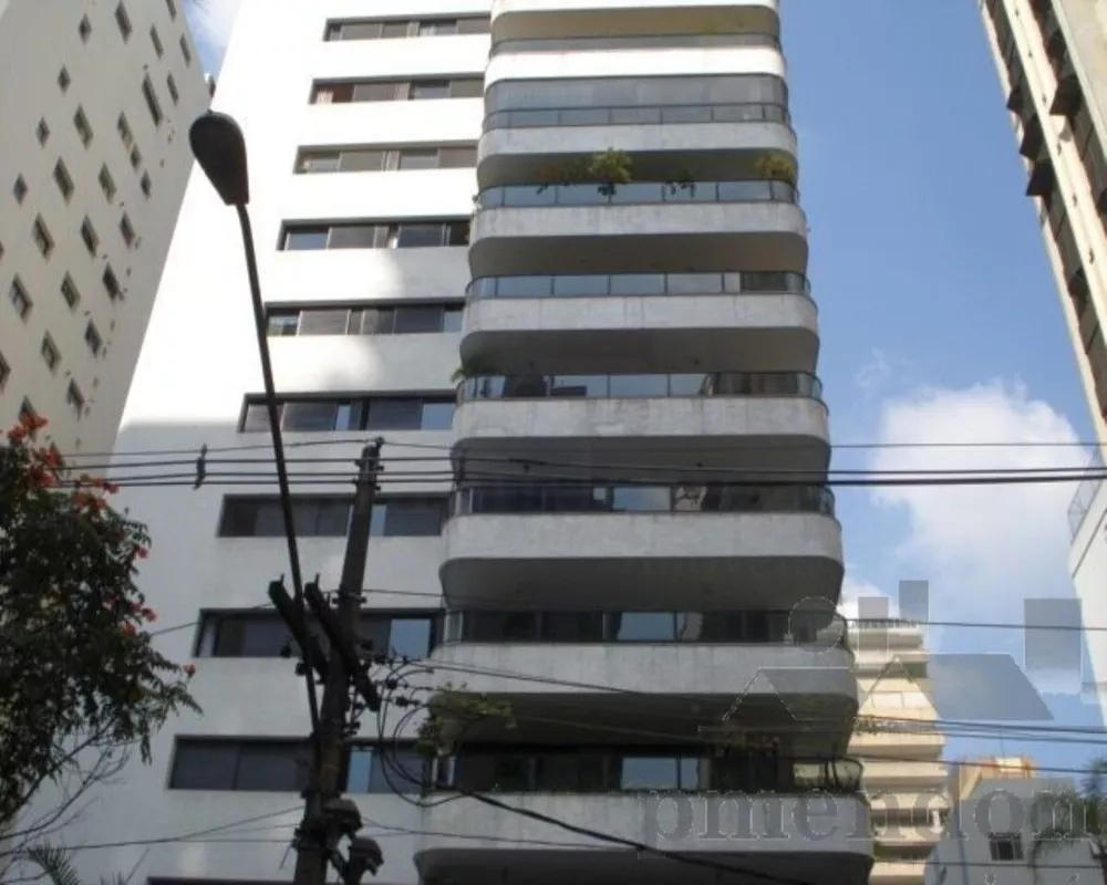 Apartamento à venda com 3 quartos, 250m² - Foto 1