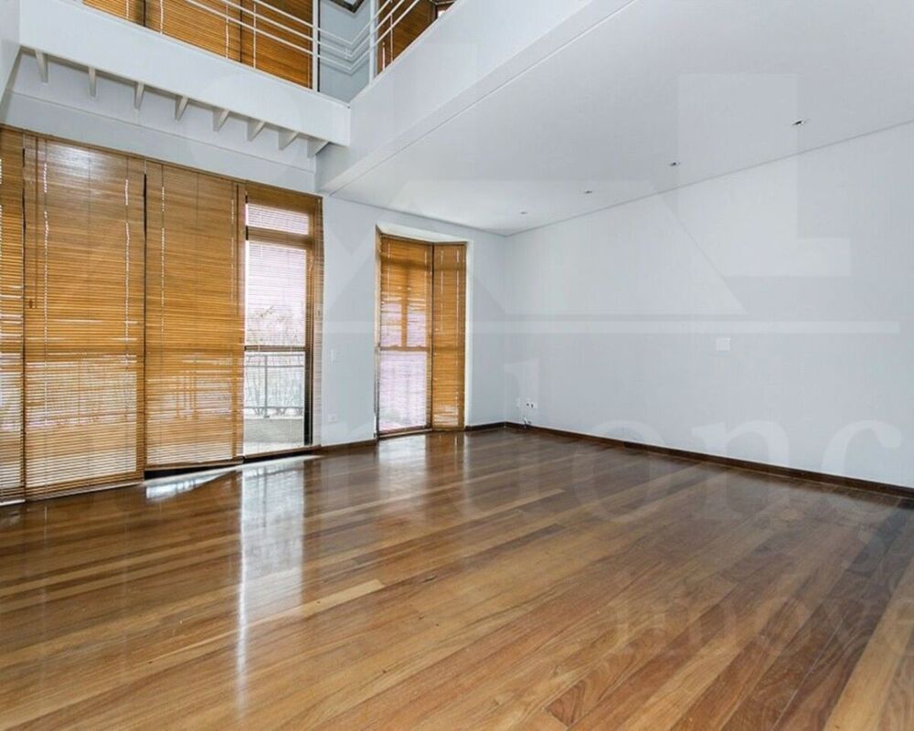 Apartamento, 1 quarto, 130 m² - Foto 1