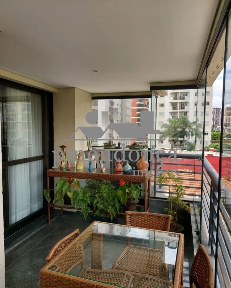 Apartamento à venda com 4 quartos, 166m² - Foto 4