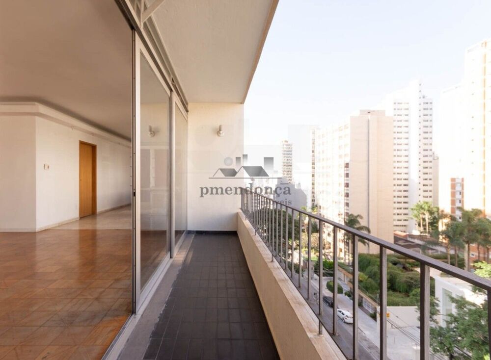Apartamento, 3 quartos, 198 m² - Foto 2