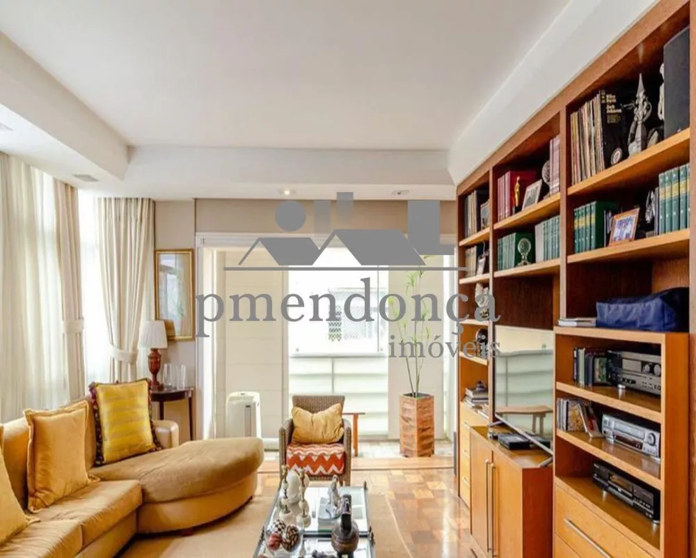 Apartamento à venda com 3 quartos, 210m² - Foto 3