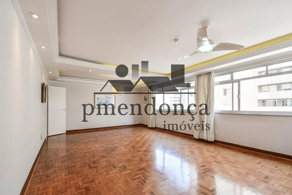 Apartamento à venda com 3 quartos, 159m² - Foto 2