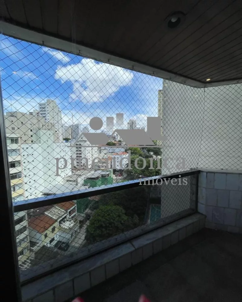 Apartamento à venda com 3 quartos, 176m² - Foto 2