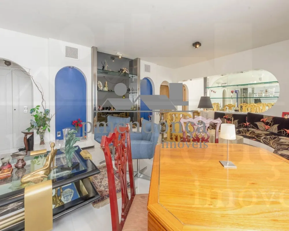 Apartamento, 3 quartos, 210 m² - Foto 2