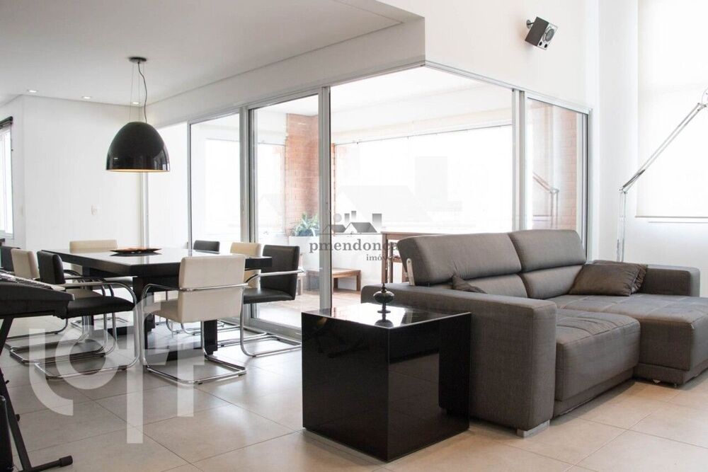 Apartamento, 3 quartos, 157 m² - Foto 1