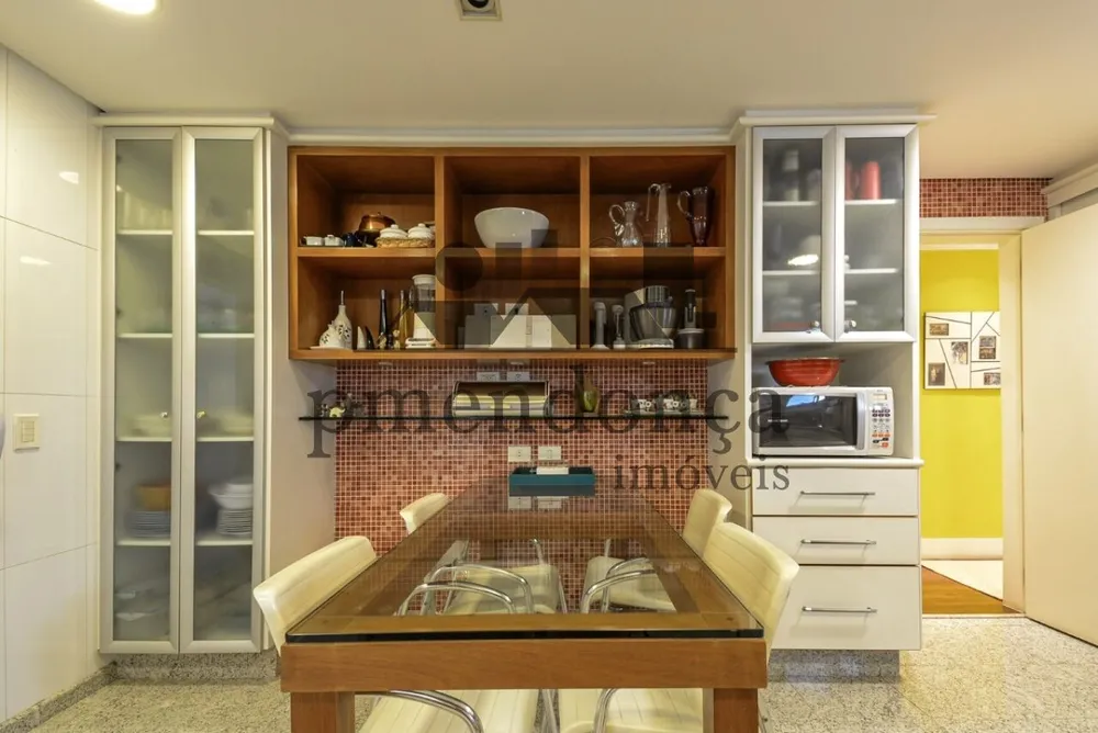 Apartamento, 3 quartos, 177 m² - Foto 2