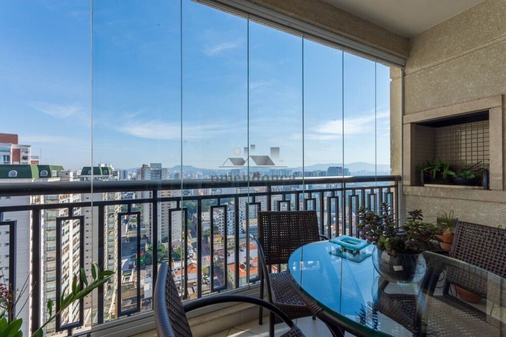 Apartamento, 4 quartos, 209 m² - Foto 2