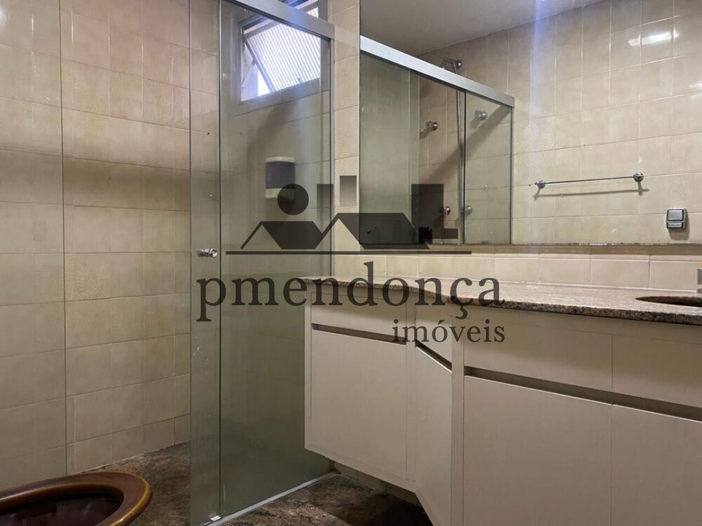 Apartamento, 3 quartos, 158 m² - Foto 1