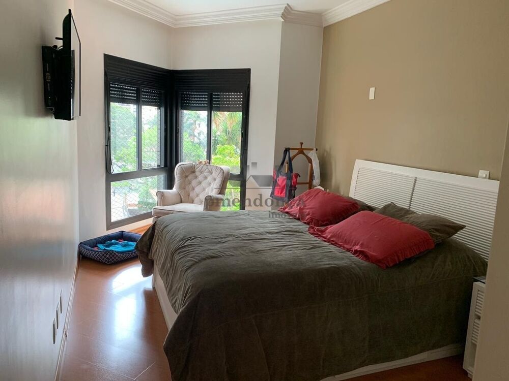 Apartamento, 3 quartos, 220 m² - Foto 3