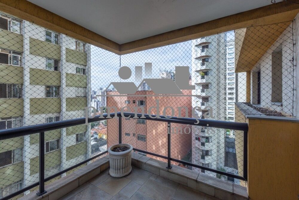 Apartamento à venda com 3 quartos, 144m² - Foto 3