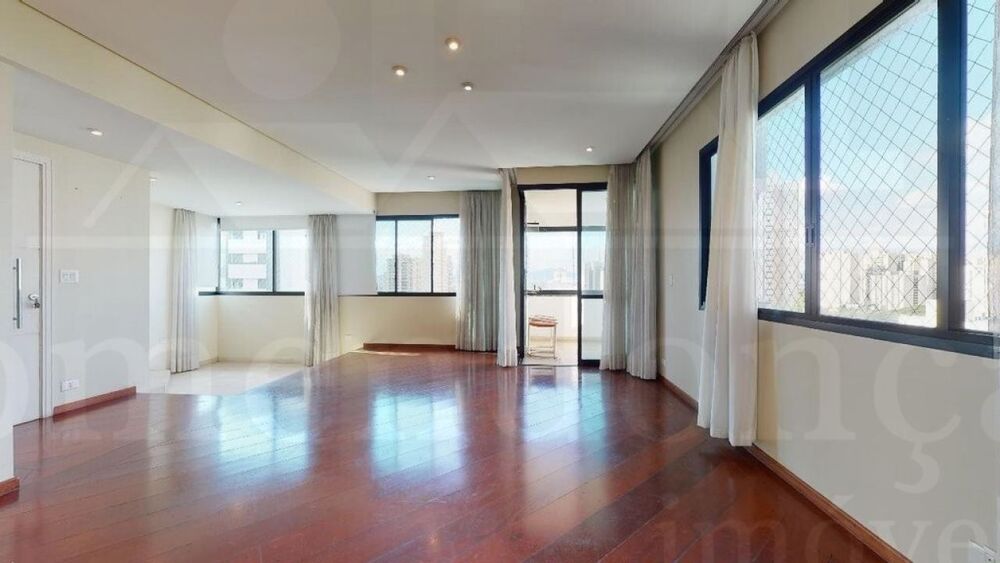 Apartamento, 3 quartos, 203 m² - Foto 2
