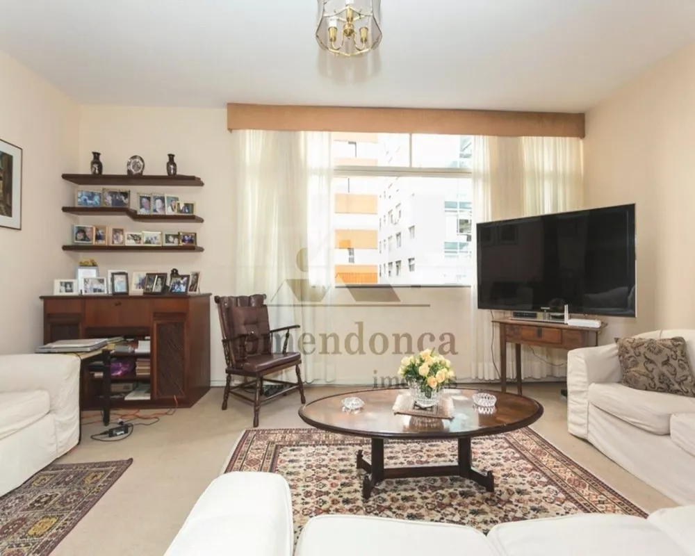 Apartamento à venda com 3 quartos, 198m² - Foto 4