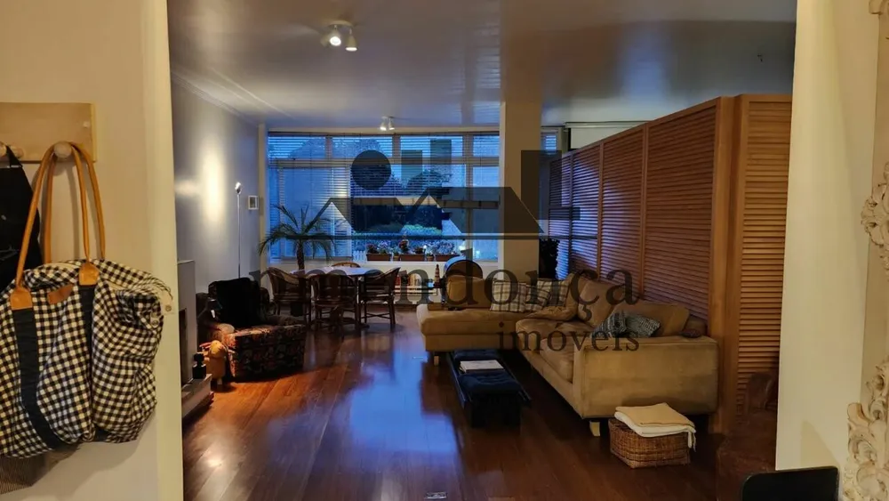 Apartamento, 3 quartos, 158 m² - Foto 2