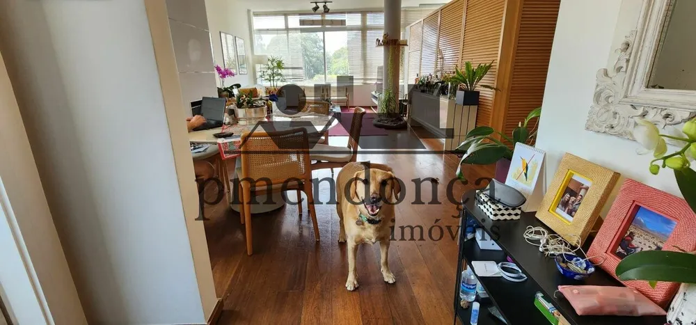 Apartamento, 3 quartos, 158 m² - Foto 1