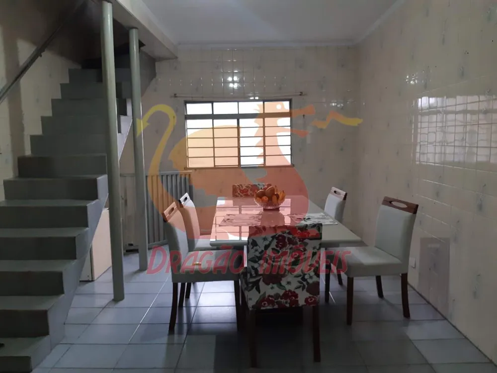 Casa, 3 quartos, 300 m² - Foto 2