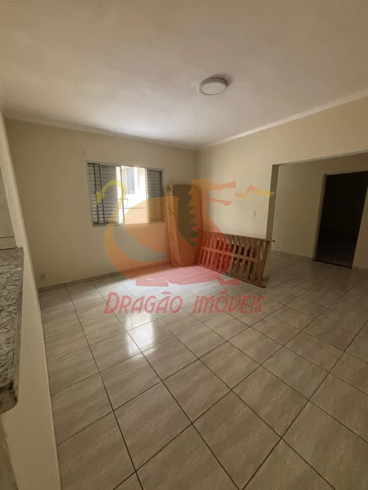 Casa, 2 quartos, 160 m² - Foto 1