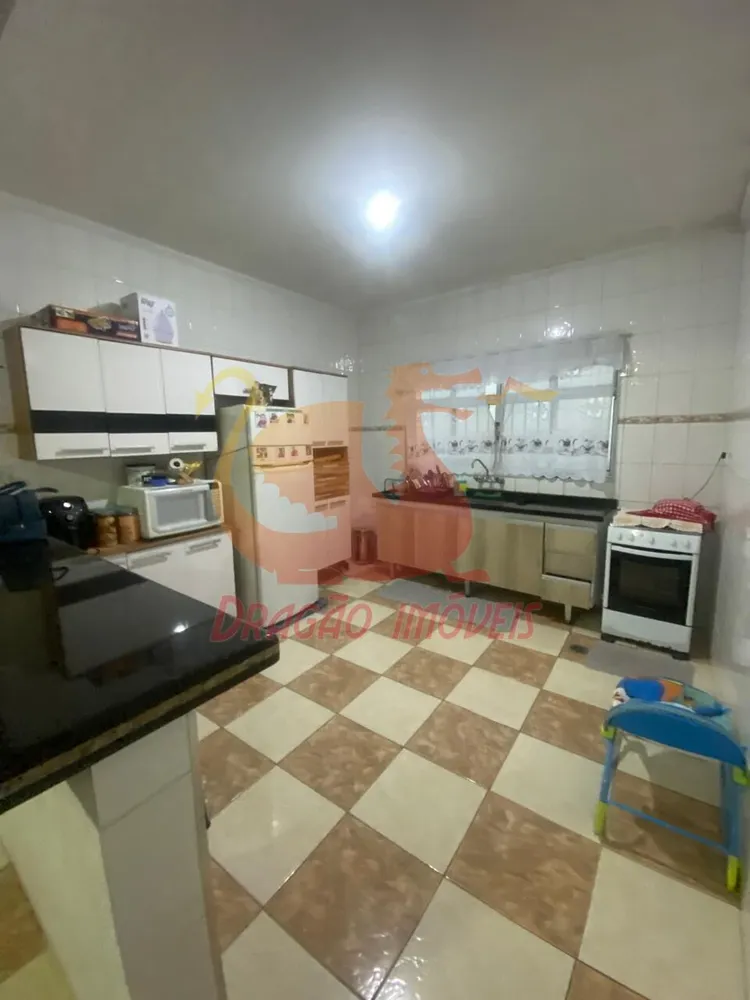 Casa, 2 quartos, 150 m² - Foto 2