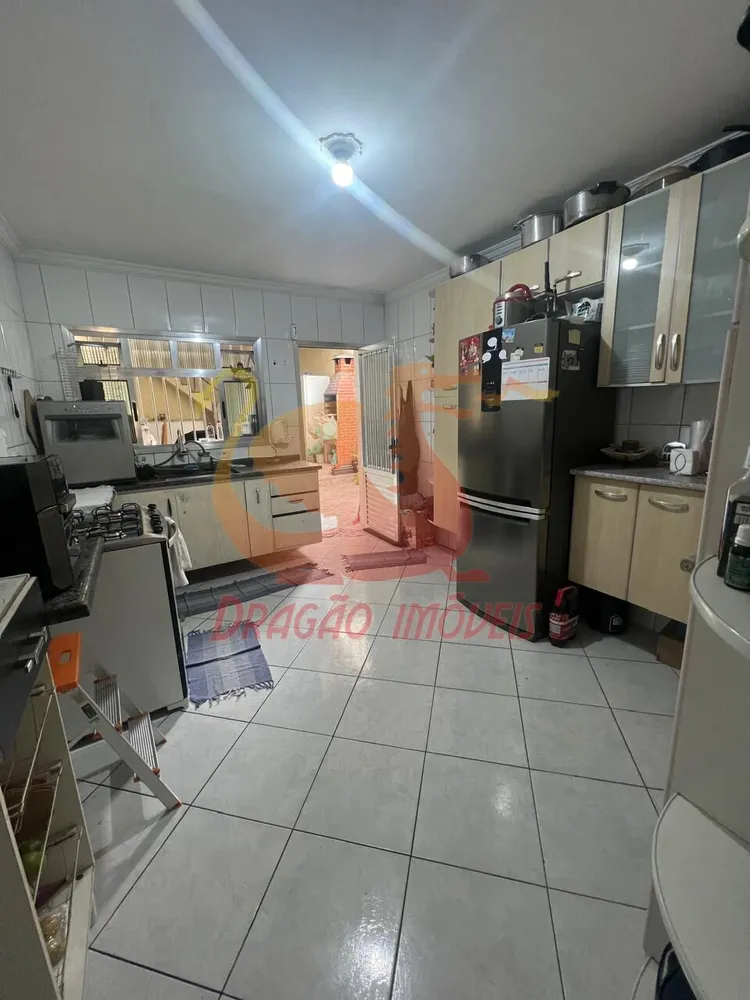 Casa, 4 quartos, 150 m² - Foto 1