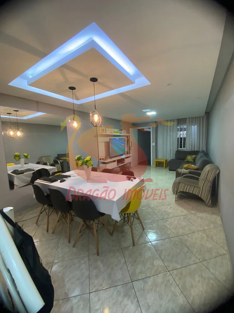 Casa, 3 quartos, 73 m² - Foto 1