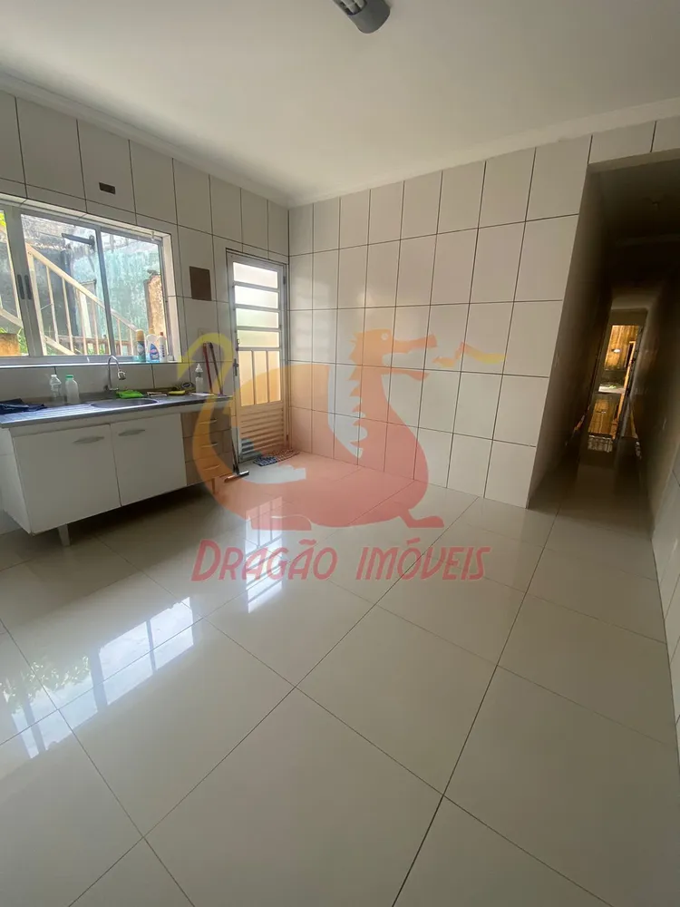 Casa, 2 quartos, 200 m² - Foto 2